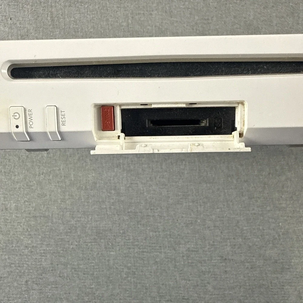 Nintendo Wii Counsel For Parts Or Repair‎